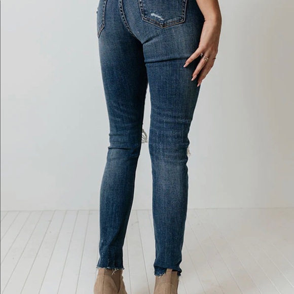 Black Label Jeans - Worn once - Picture 3 of 8